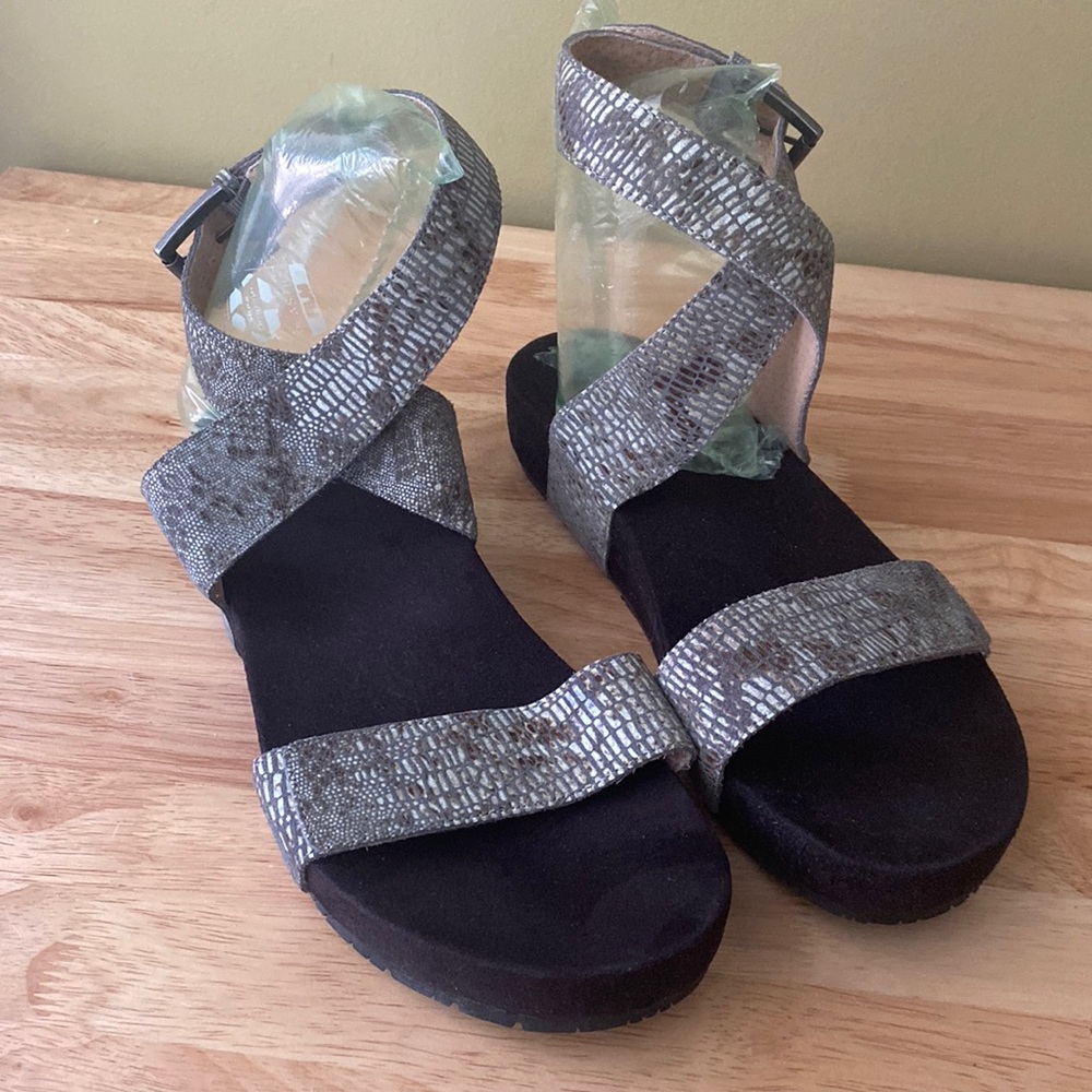 Revitalign Adjustable Ankle Strap Reptile Print Sandals